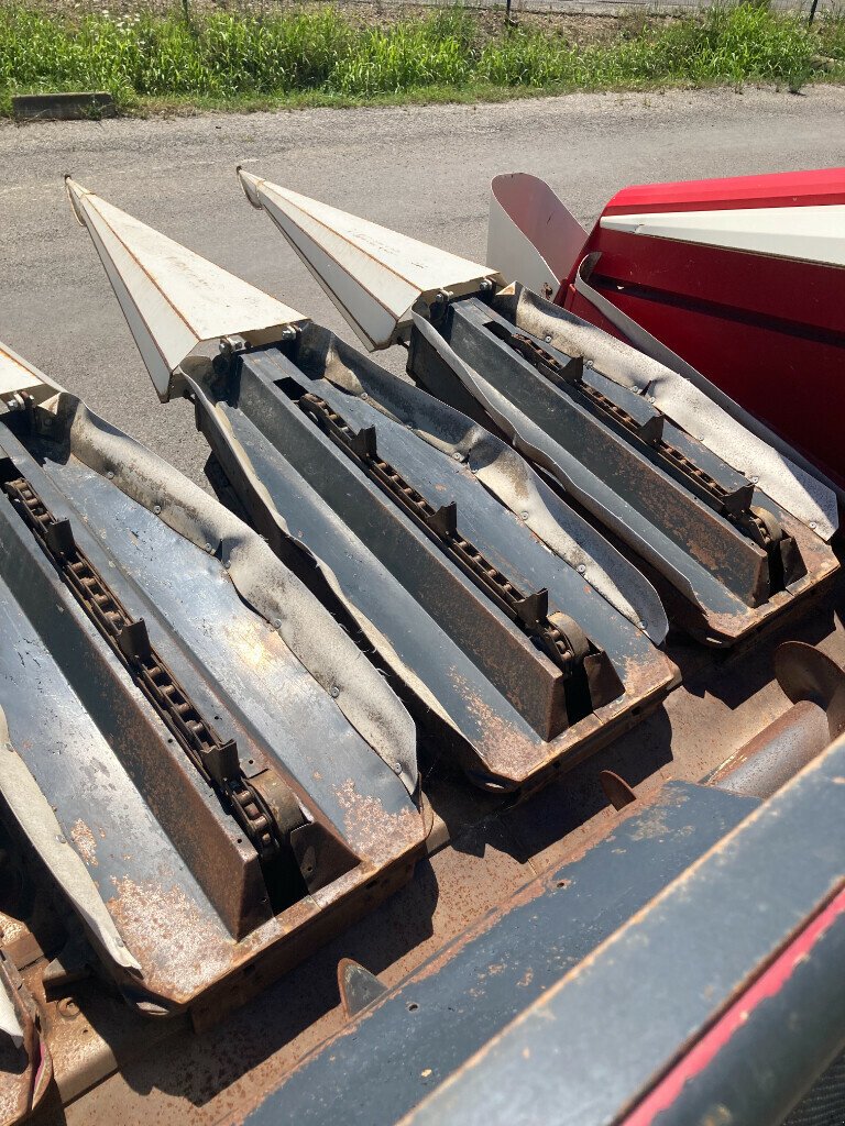 Sonstige Mähdrescherteile typu Sonstige COUPE A TOURNESOL, Gebrauchtmaschine v SAINT ANDIOL (Obrázek 8)