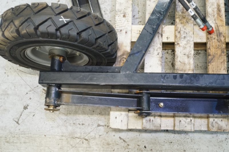 Sonstige Mähdrescherteile typu Sonstige Støttehjul, Gebrauchtmaschine v Hemmet (Obrázek 9)