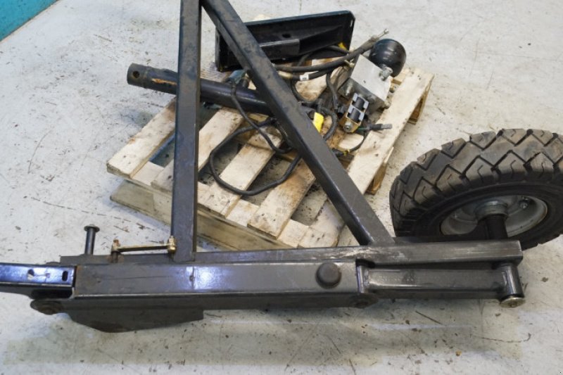 Sonstige Mähdrescherteile typu Sonstige Støttehjul, Gebrauchtmaschine v Hemmet (Obrázek 8)