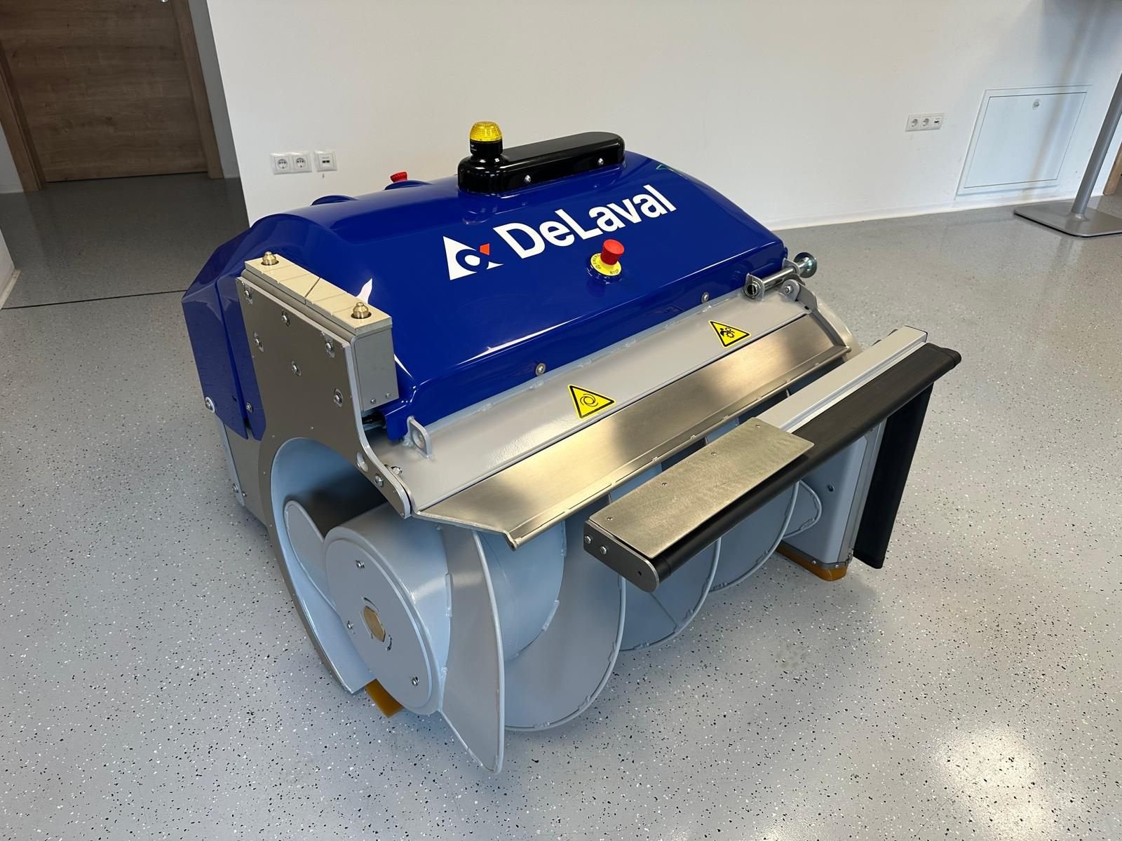 Sonstige Melktechnik & Kühltechnik от тип Alfa Laval Futterschieber OptiDuo, Neumaschine в Kirchdorf (Снимка 1)