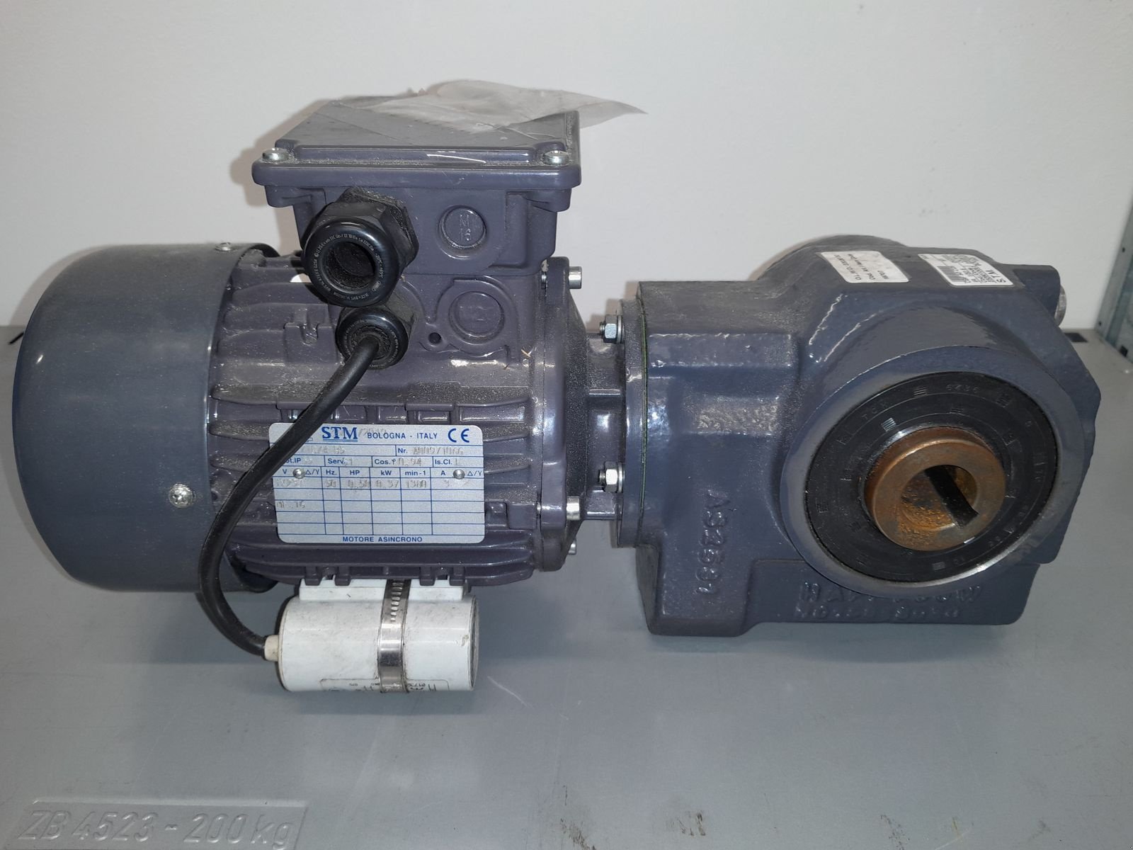 Sonstige Melktechnik & Kühltechnik des Typs Kerbl Getriebemotor für Kuhbürste HappyCow, Neumaschine in Bergheim (Bild 1)