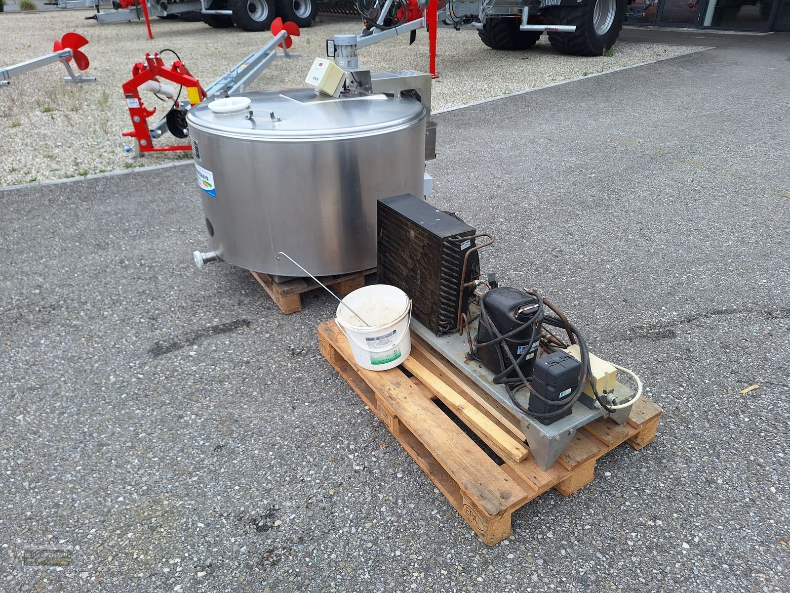 Sonstige Melktechnik & Kühltechnik типа Westfalia 500 Liter Tank mit Rührwerk und Kühlung, Gebrauchtmaschine в Gampern (Фотография 10)