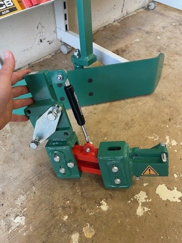 Sonstige Obsttechnik & Weinbautechnik del tipo Clemens Chasse pierre, Gebrauchtmaschine In SAINT GERMAIN D'ARCE (Immagine 1)