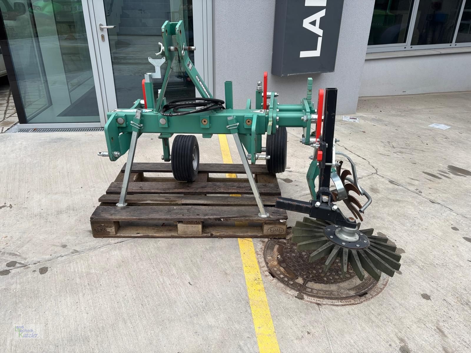 Sonstige Obsttechnik & Weinbautechnik typu Clemens Clemens SB Mono mit Fingerhacke, Vorführmaschine v Deutsch-Wagram (Obrázek 2)