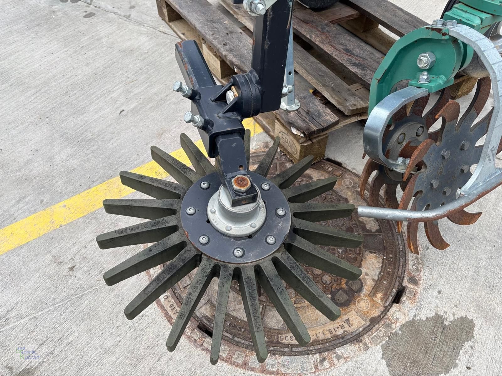 Sonstige Obsttechnik & Weinbautechnik typu Clemens Clemens SB Mono mit Fingerhacke, Vorführmaschine v Deutsch-Wagram (Obrázek 3)