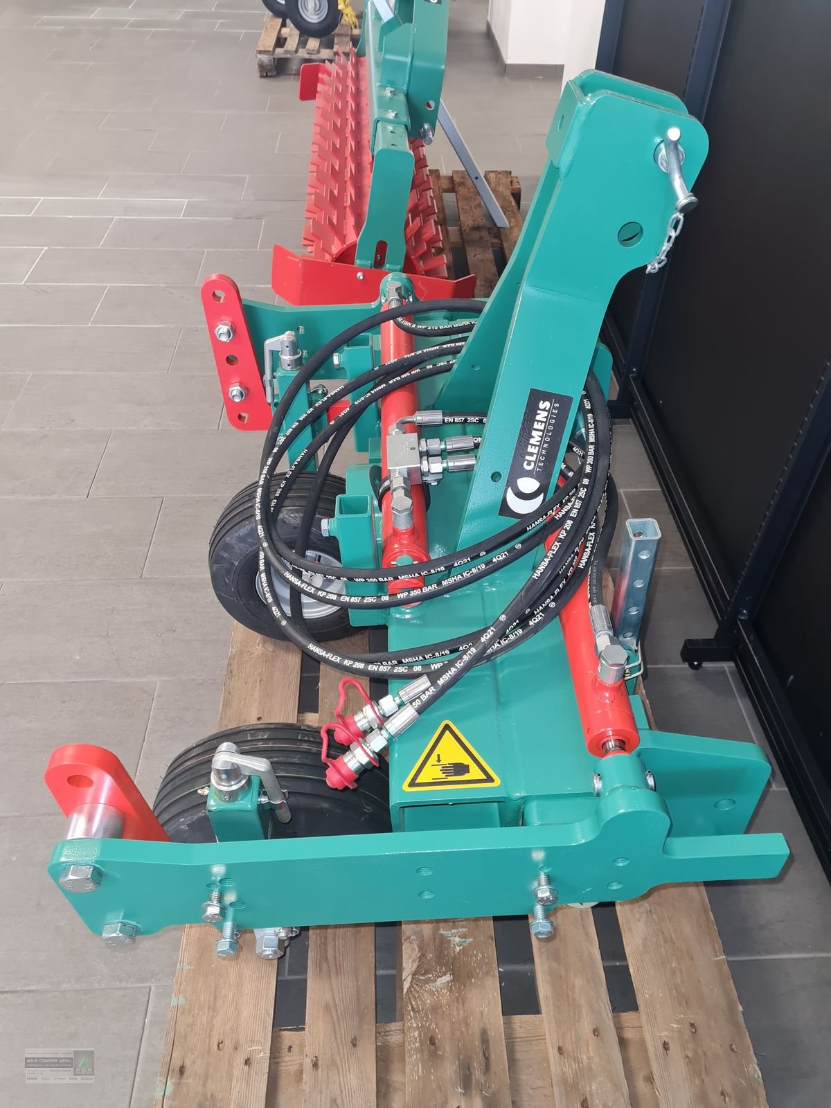 Sonstige Obsttechnik & Weinbautechnik des Typs Clemens Clemens SB2 Geräteträger, Gebrauchtmaschine in Gerasdorf (Bild 4)