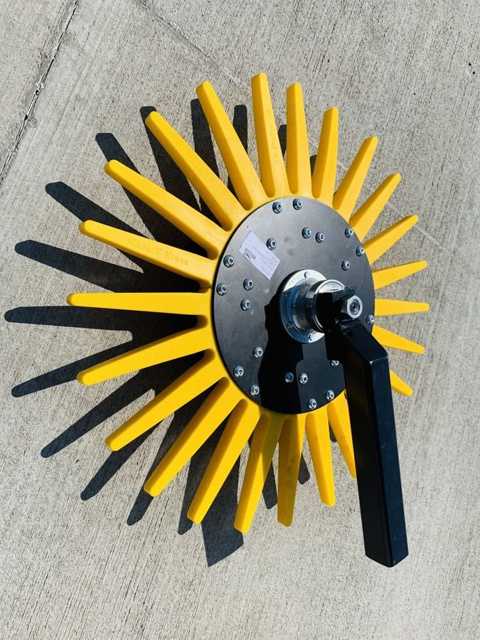 Sonstige Obsttechnik & Weinbautechnik Türe ait Clemens Fingerhacke gelb 700, Neumaschine içinde Hohenruppersdorf (resim 2)