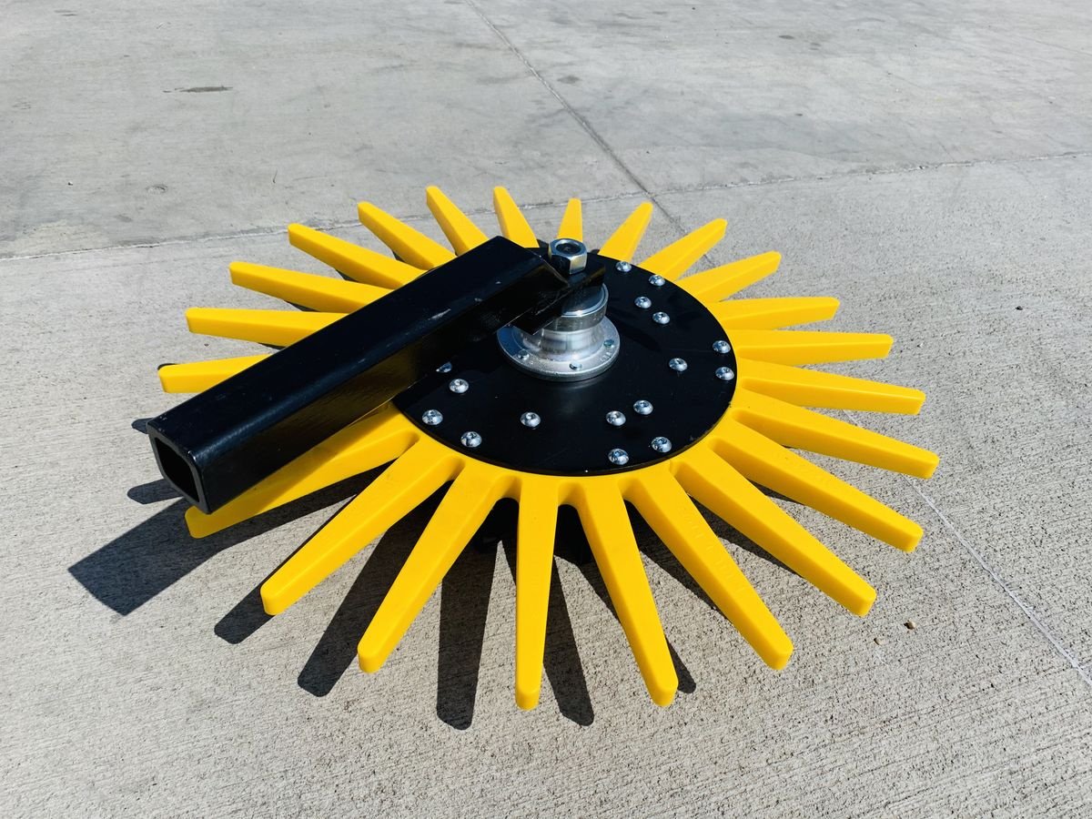 Sonstige Obsttechnik & Weinbautechnik Türe ait Clemens Fingerhacke gelb 700, Neumaschine içinde Hohenruppersdorf (resim 1)