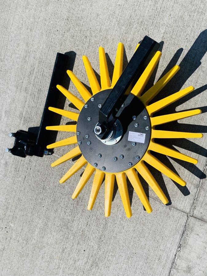 Sonstige Obsttechnik & Weinbautechnik Türe ait Clemens Fingerhacke gelb 700, Neumaschine içinde Hohenruppersdorf (resim 4)