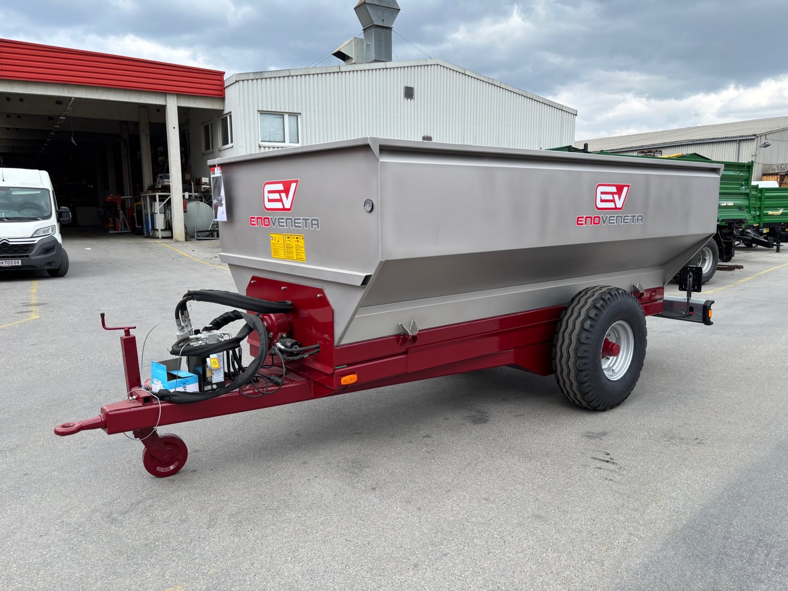 Sonstige Obsttechnik & Weinbautechnik des Typs Enoveneta Scherenhublesewagen 5500, Neumaschine in Gerasdorf (Bild 2)