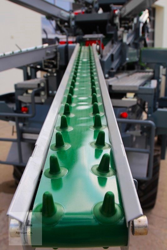 Sonstige Obsttechnik & Weinbautechnik des Typs Grunner Erntemaschine für Äpfel, Neumaschine in Skierniewice (Bild 2)