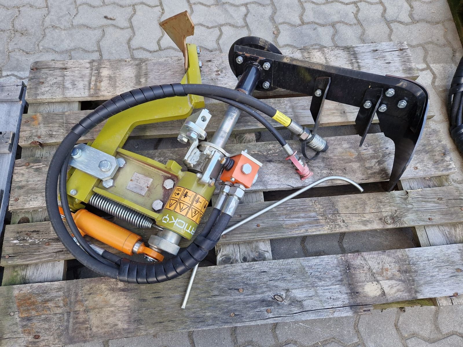 Sonstige Obsttechnik & Weinbautechnik of the type Ostraticky OSTRATICKY  Stockräumgerät NEU, Neumaschine in Obritzberg (Picture 2)