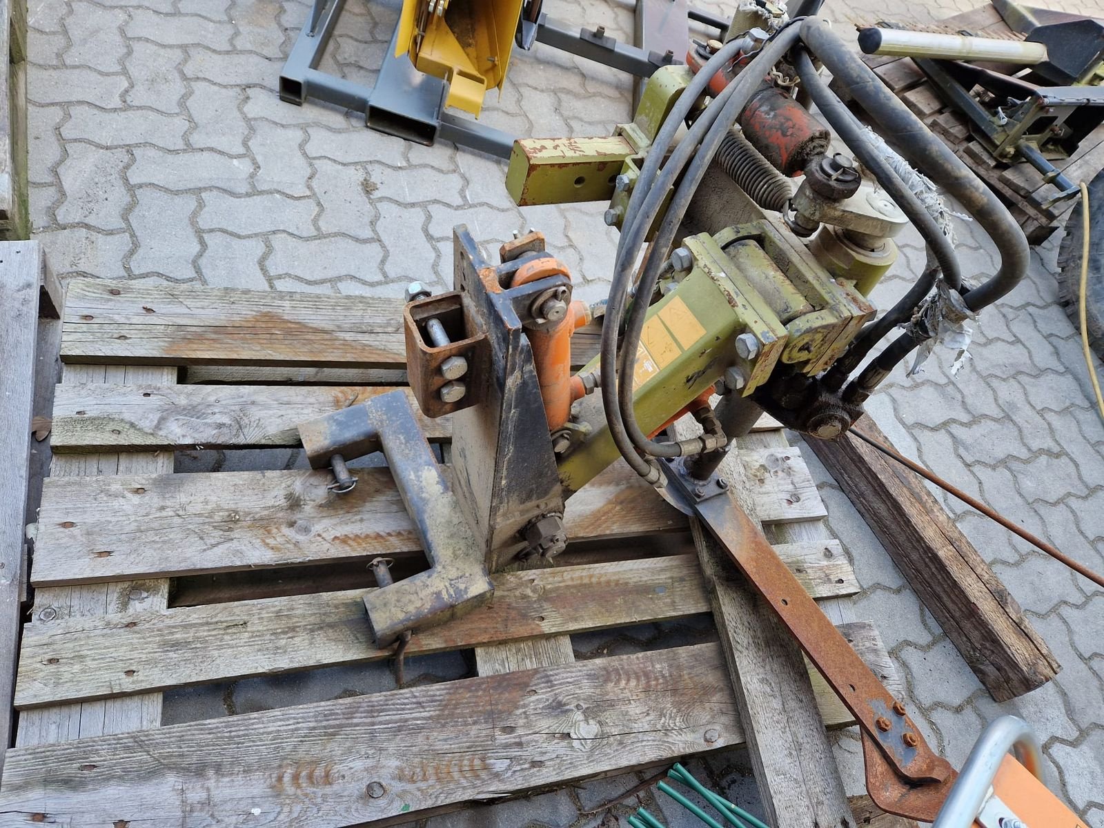 Sonstige Obsttechnik & Weinbautechnik a típus Ostraticky OSTRATICKY  Stockräumgerät, Gebrauchtmaschine ekkor: Obritzberg (Kép 1)