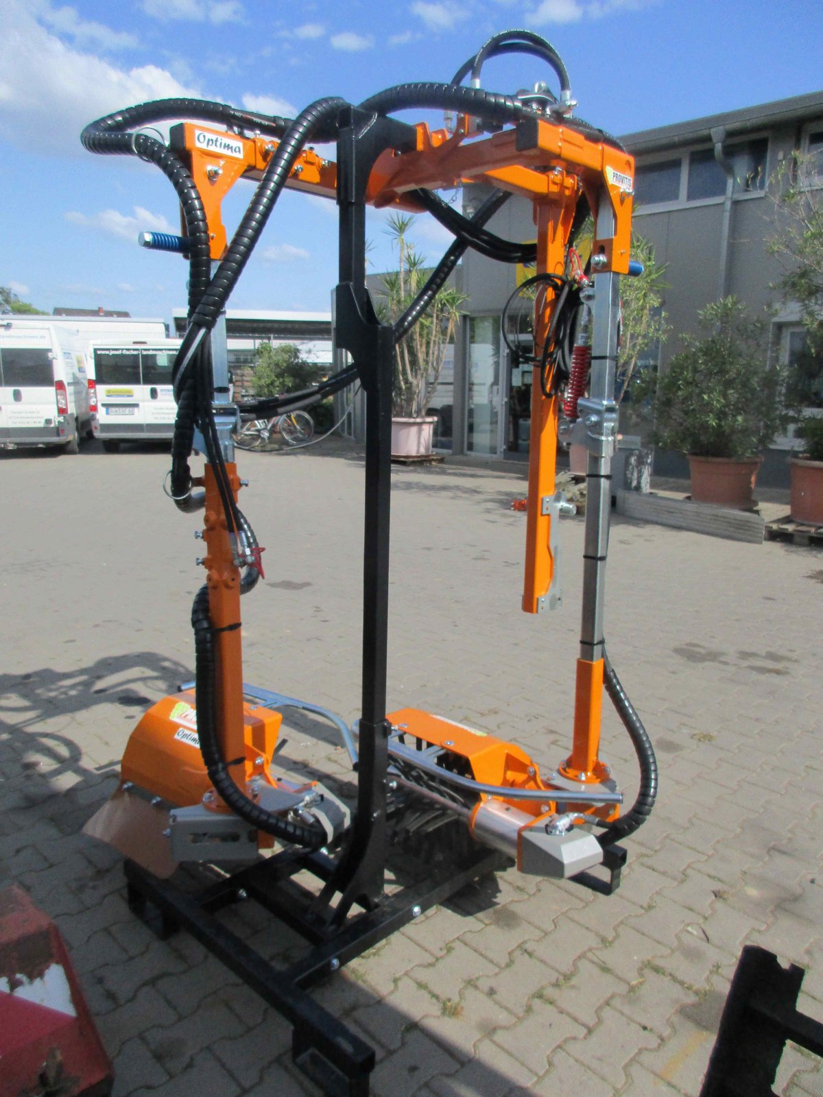 Sonstige Obsttechnik & Weinbautechnik Türe ait Provitis Stammputzer SBGH 22, Neumaschine içinde Niederkirchen (resim 1)