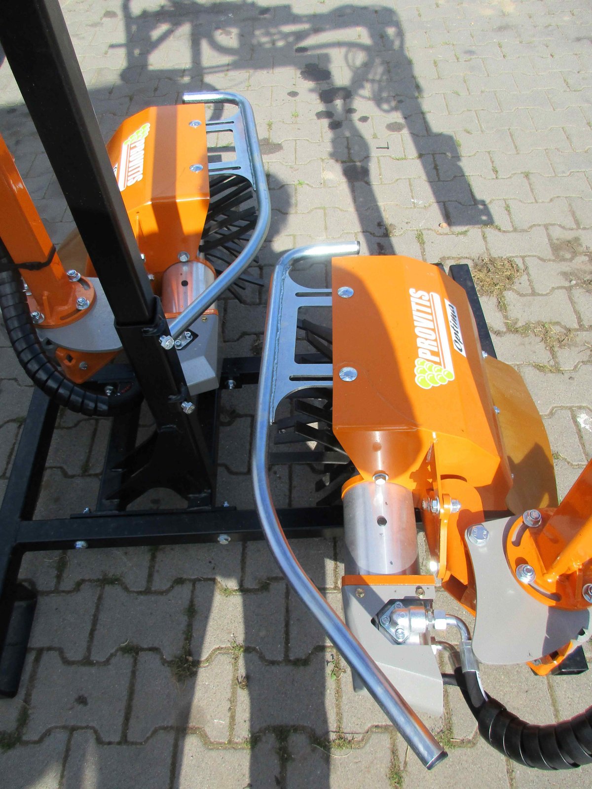 Sonstige Obsttechnik & Weinbautechnik Türe ait Provitis Stammputzer SBGH 22, Neumaschine içinde Niederkirchen (resim 2)