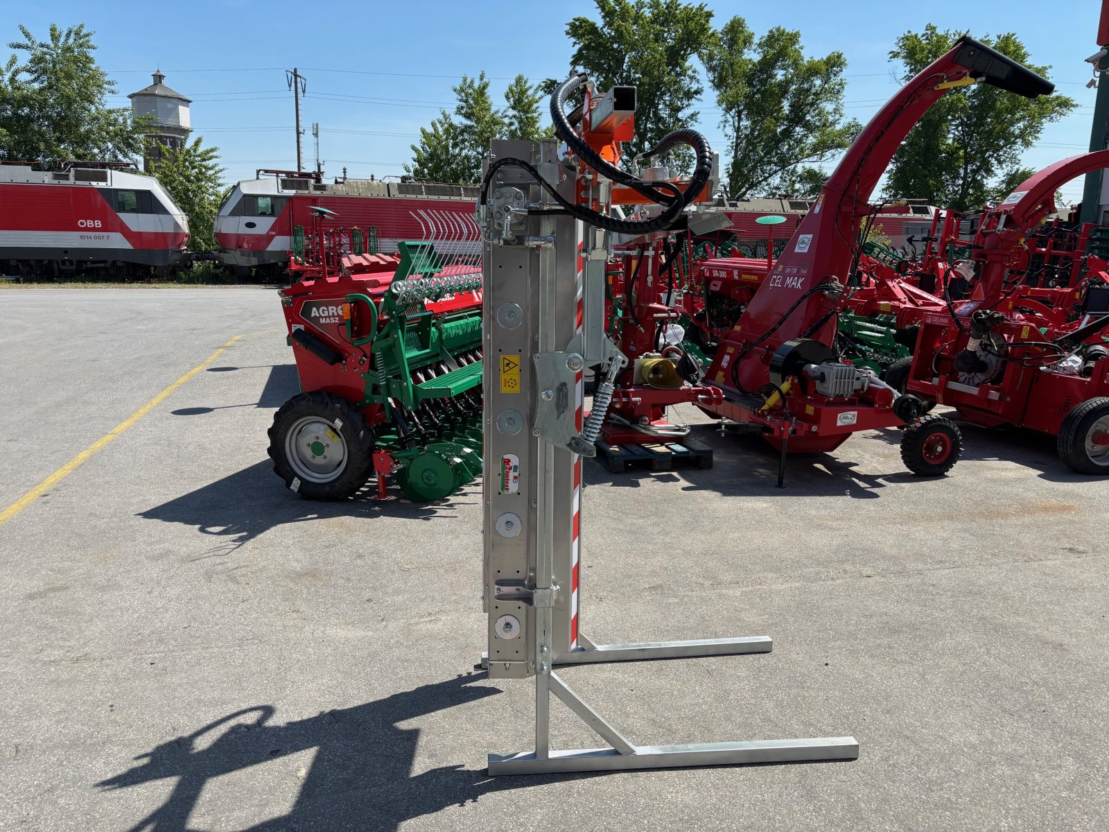 Sonstige Obsttechnik & Weinbautechnik of the type Rinieri Überzeilenlaubschneider CRV 5+2+5, Neumaschine in Gerasdorf (Picture 3)