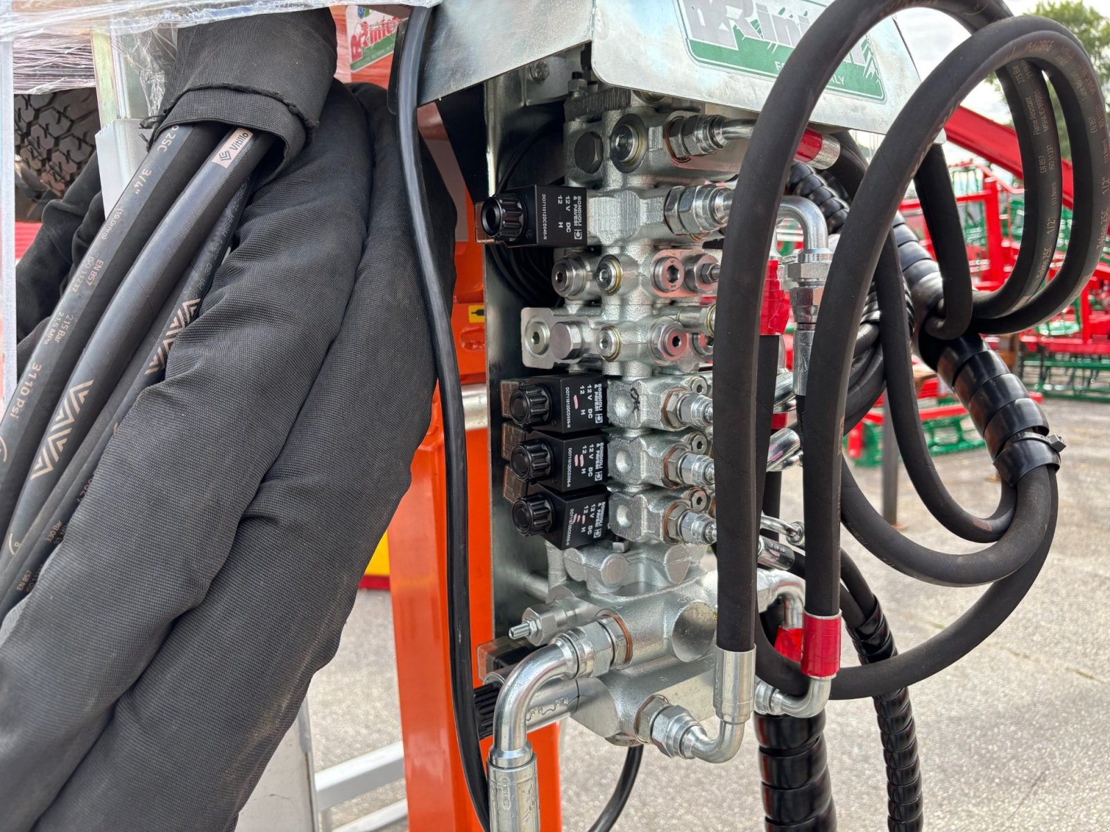 Sonstige Obsttechnik & Weinbautechnik del tipo Rinieri SVC Rebholzzieher, Neumaschine In Gerasdorf (Immagine 3)