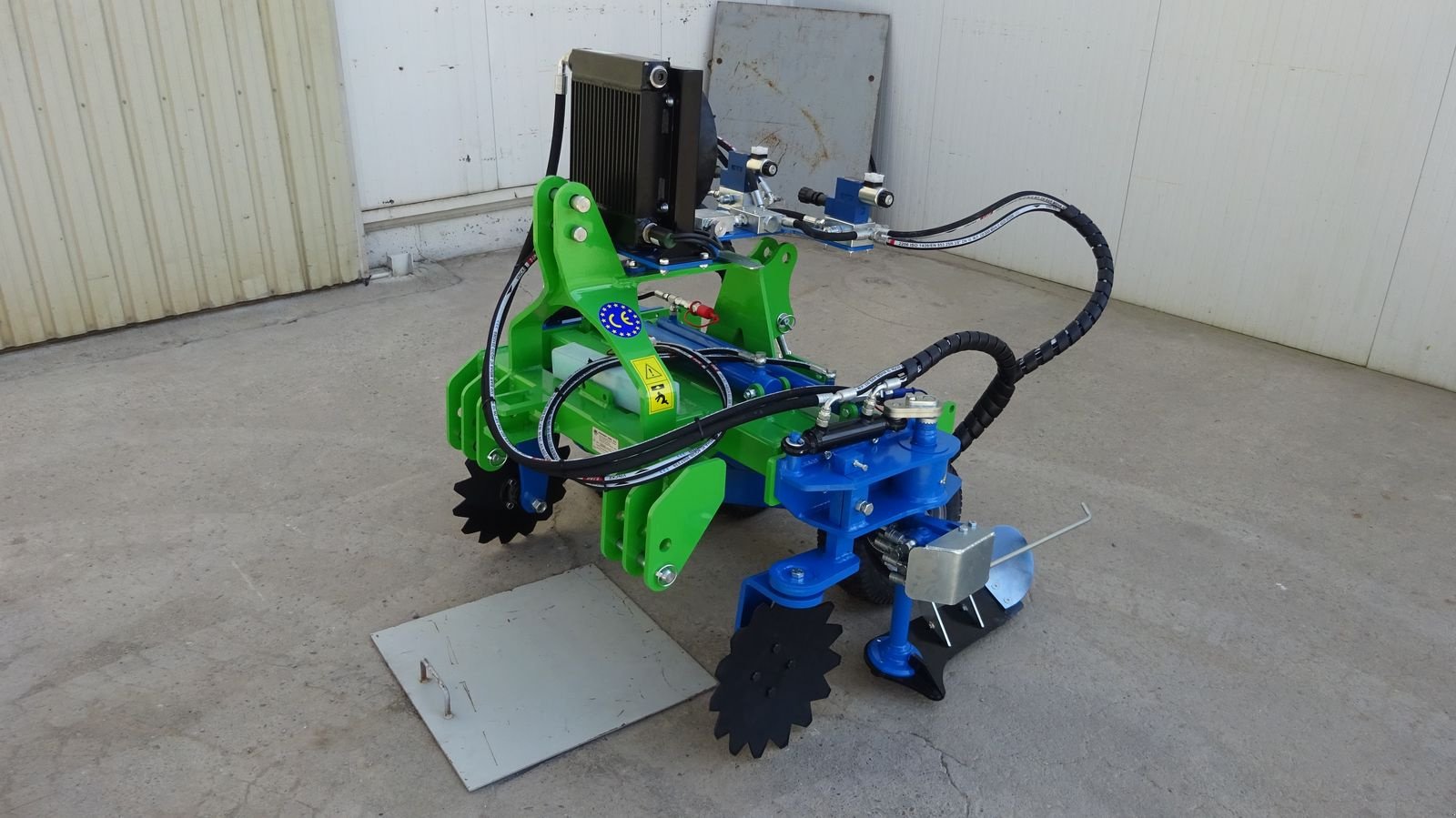 Sonstige Obsttechnik & Weinbautechnik Türe ait Sonstige 2 Stockräumer hydraulisch, am Frontträger, Neumaschine içinde Apetlon (resim 1)