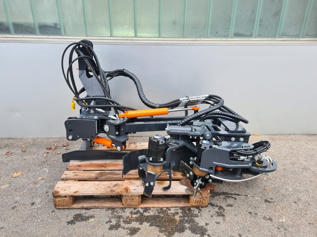 Sonstige Obsttechnik & Weinbautechnik typu Sonstige Geräteträger mit Fadengerät und Krümler einseitig, Vorführmaschine v Wilchingen (Obrázek 6)