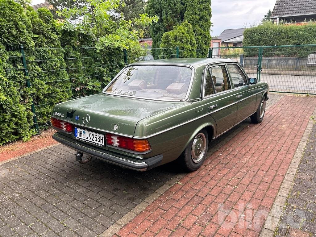 Sonstige Oldtimer des Typs Mercedes-Benz 300 D, Gebrauchtmaschine in Düsseldorf (Bild 3)