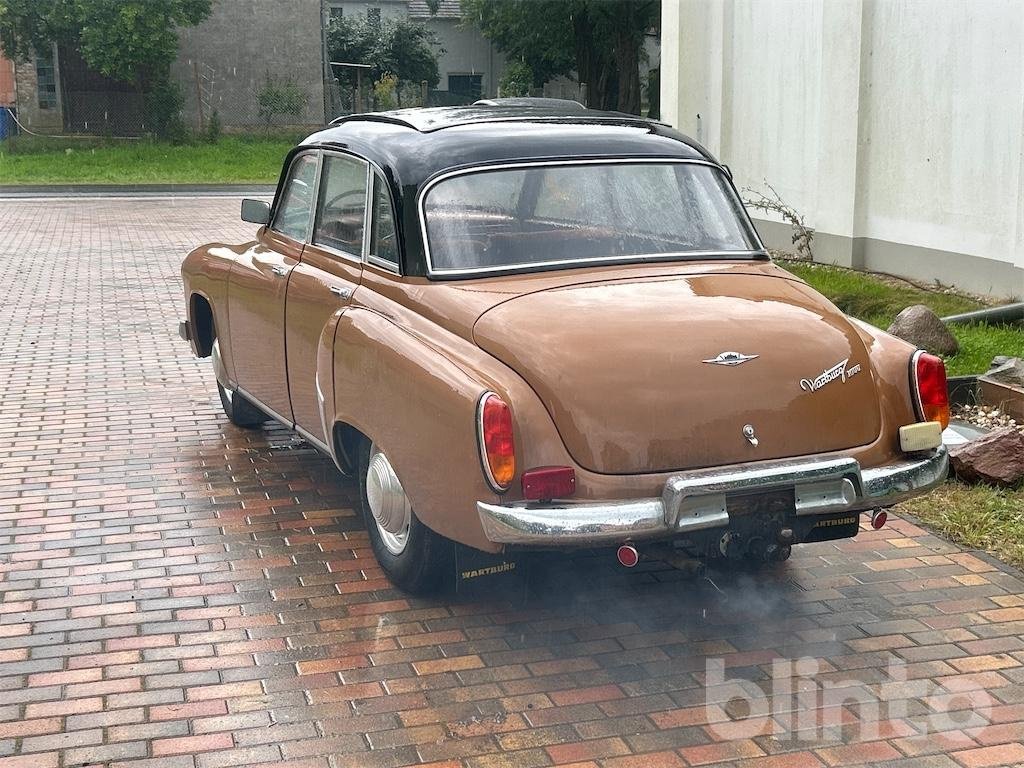 Sonstige Oldtimer des Typs Sonstige Wartburg 311, Gebrauchtmaschine in Düsseldorf (Bild 3)
