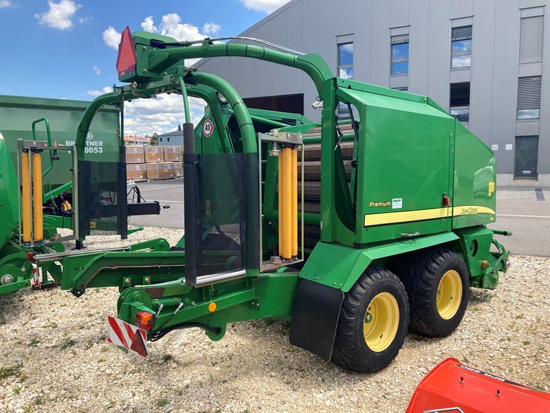 Sonstige Pressen a típus John Deere 744, Gebrauchtmaschine ekkor: Chavornay (Kép 3)