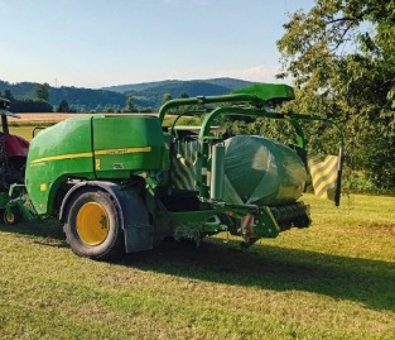 Sonstige Pressen типа John Deere C 441 R, Gebrauchtmaschine в Ersingen (Фотография 1)