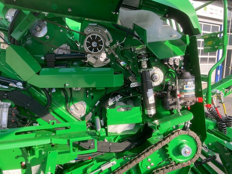 Sonstige Pressen of the type John Deere C441R, Neumaschine in Eichberg (Picture 8)