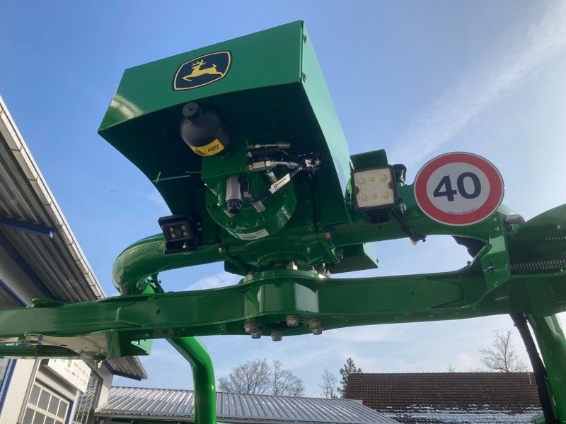 Sonstige Pressen des Typs John Deere C441R, Neumaschine in Eichberg (Bild 7)