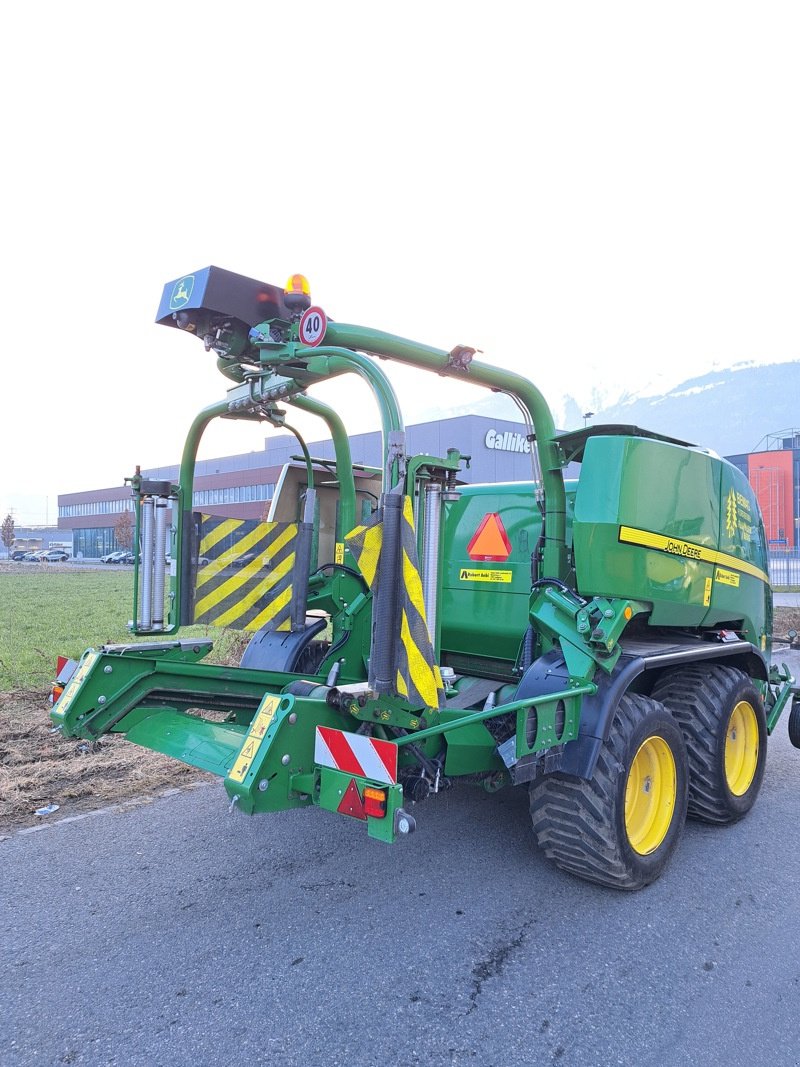 Sonstige Pressen des Typs John Deere C441R, Gebrauchtmaschine in Landquart (Bild 6)