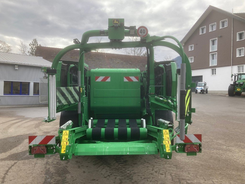 Sonstige Pressen des Typs John Deere C442R, Neumaschine in Eichberg (Bild 5)