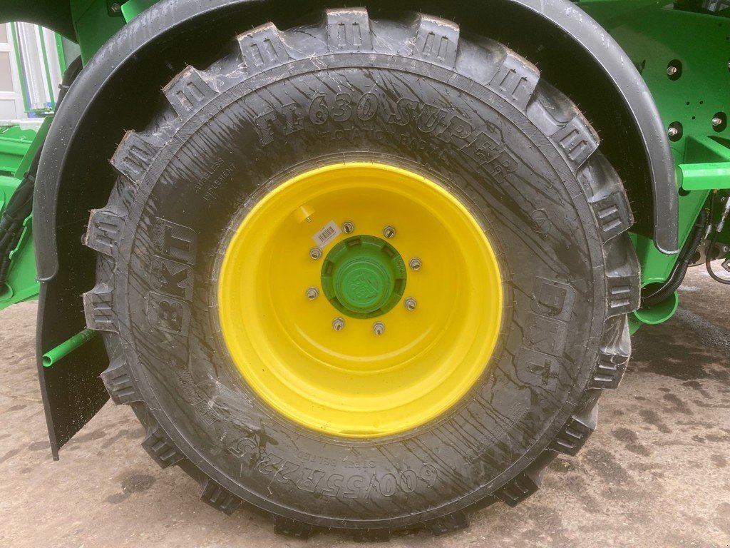 Sonstige Pressen des Typs John Deere C442R, Neumaschine in Eichberg (Bild 8)