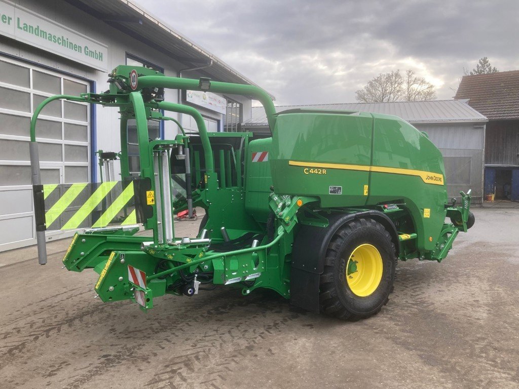 Sonstige Pressen des Typs John Deere C442R, Neumaschine in Eichberg (Bild 7)