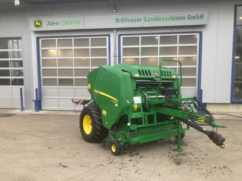 Sonstige Pressen typu John Deere F441R, Gebrauchtmaschine v Eichberg (Obrázok 1)