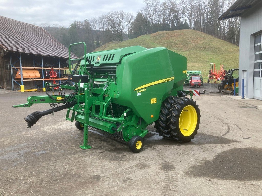 Sonstige Pressen des Typs John Deere F441R, Gebrauchtmaschine in Eichberg (Bild 3)