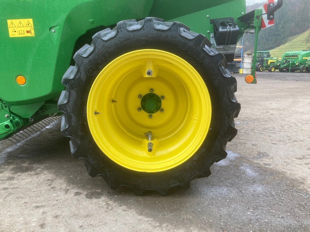 Sonstige Pressen des Typs John Deere F441R, Gebrauchtmaschine in Eichberg (Bild 5)