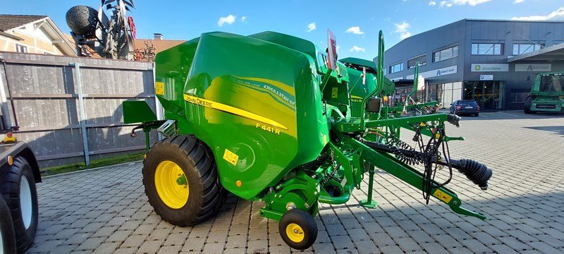 Sonstige Pressen Türe ait John Deere F441R, Neumaschine içinde Regensdorf (resim 1)