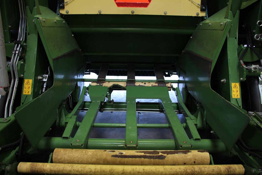 Sonstige Pressen des Typs Krone Comprima CF 155 XC X-treme, Gebrauchtmaschine in Balterswil (Bild 9)