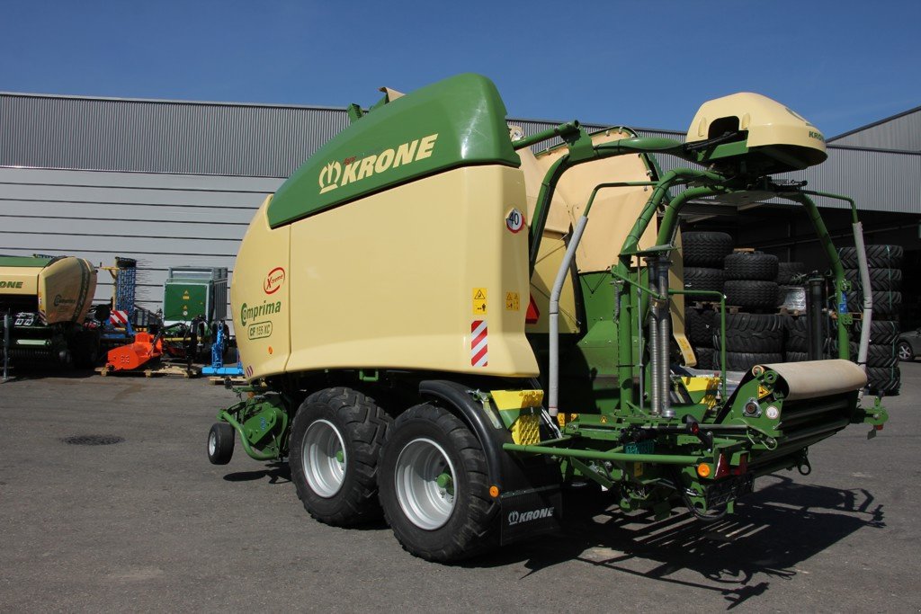 Sonstige Pressen des Typs Krone Comprima CF 155 XC X-treme, Gebrauchtmaschine in Balterswil (Bild 3)