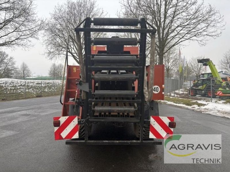 Sonstige Pressen van het type New Holland 4860, Gebrauchtmaschine in Meppen (Foto 8)