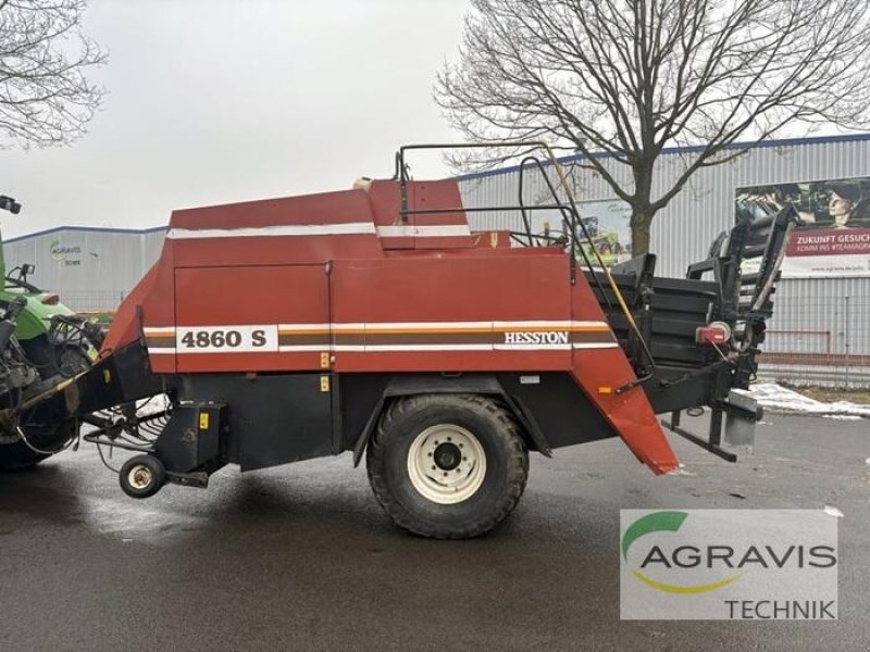 Sonstige Pressen van het type New Holland 4860, Gebrauchtmaschine in Meppen (Foto 5)