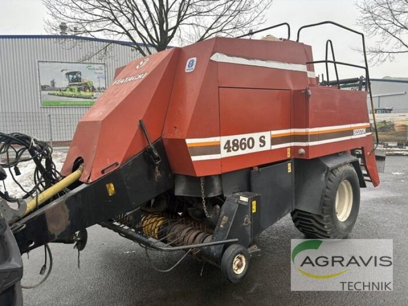 Sonstige Pressen van het type New Holland 4860, Gebrauchtmaschine in Meppen