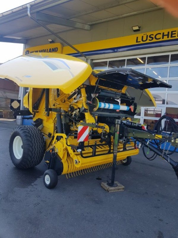 Sonstige Pressen типа New Holland Roll Belt 150, Ausstellungsmaschine в Bertschikon (Фотография 1)