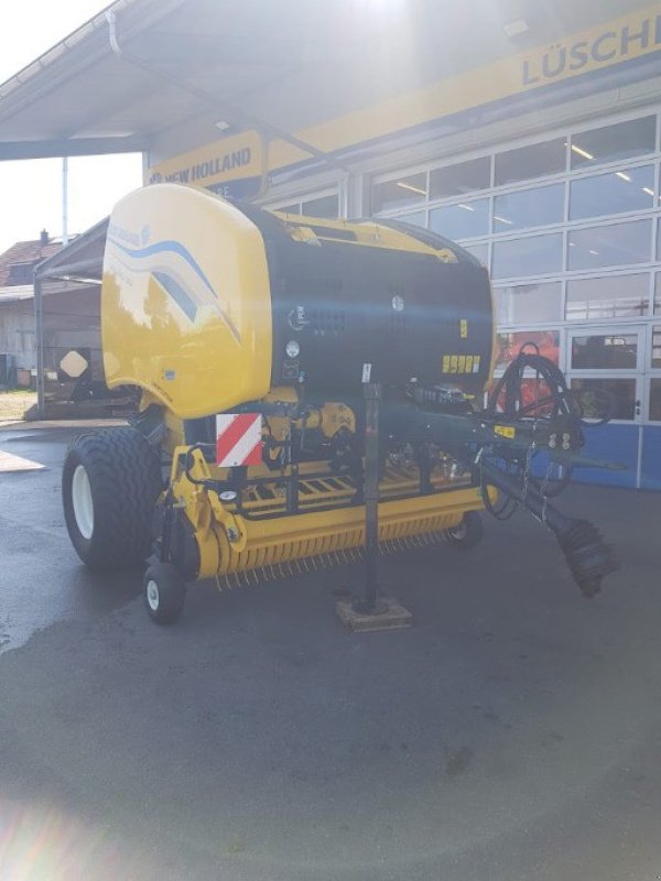 Sonstige Pressen типа New Holland Roll Belt 150, Ausstellungsmaschine в Bertschikon (Фотография 3)