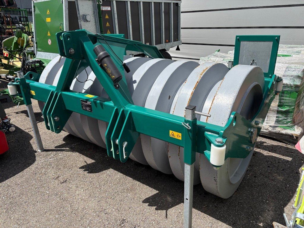 Sonstige Pressen a típus Sonstige Sonstiges, Neumaschine ekkor: Balterswil (Kép 1)