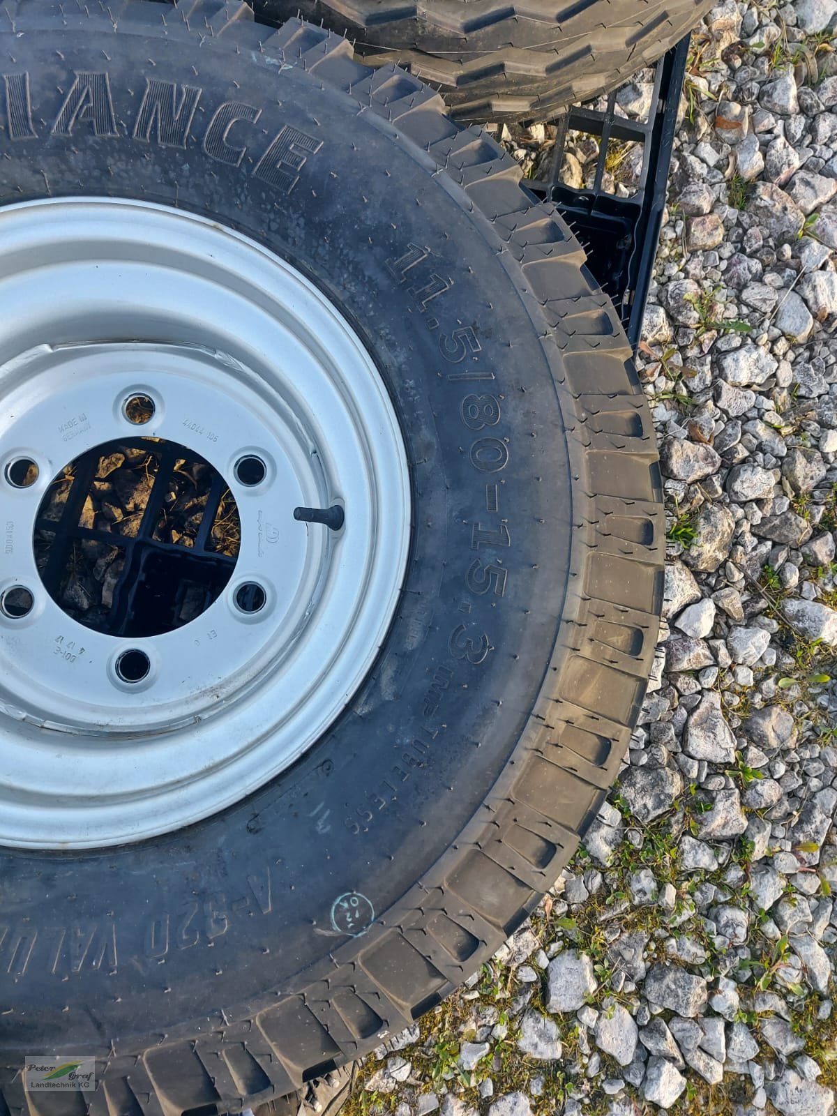 Sonstige Räder & Reifen & Felgen des Typs Alliance 11.5/80-15 10PR, Neumaschine in Pegnitz-Bronn (Bild 2)