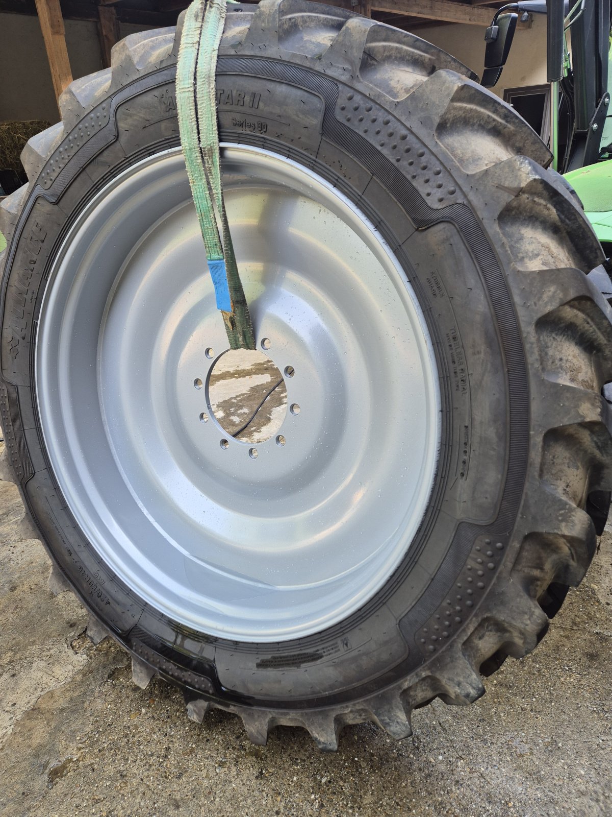 Sonstige Räder & Reifen & Felgen des Typs Alliance 420/80R46, Gebrauchtmaschine in Petersdorf (Bild 2)