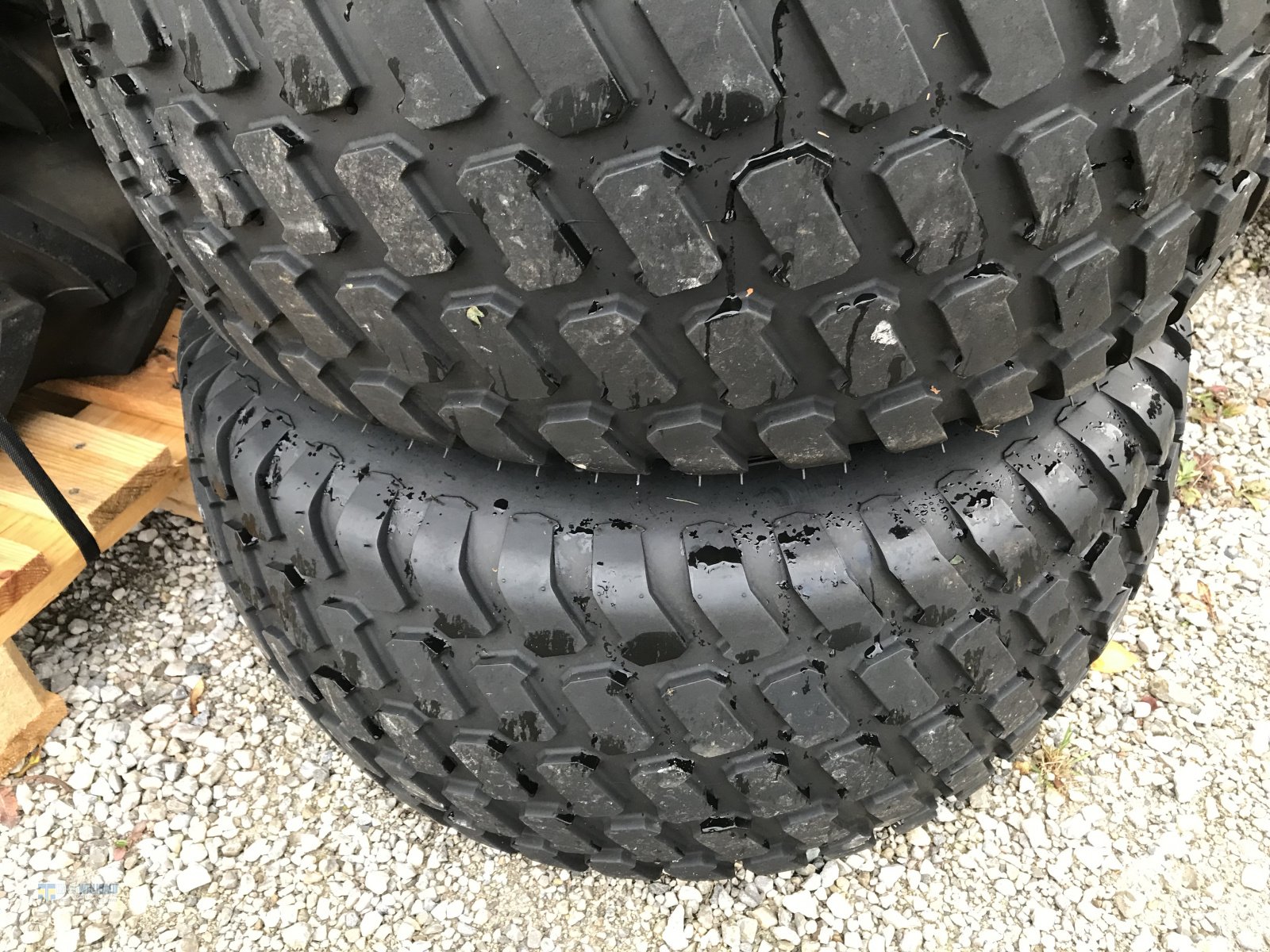 Sonstige Räder & Reifen & Felgen des Typs Carlisle Räder 23x10,5-12 & 31x13,5-15, Gebrauchtmaschine in Wackersberg (Bild 1)