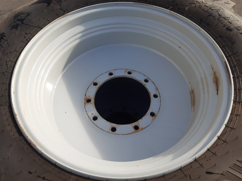 Sonstige Räder & Reifen & Felgen des Typs Ceat 480/80 R46  /  420/85 R30, Gebrauchtmaschine in Grimma (Bild 8)