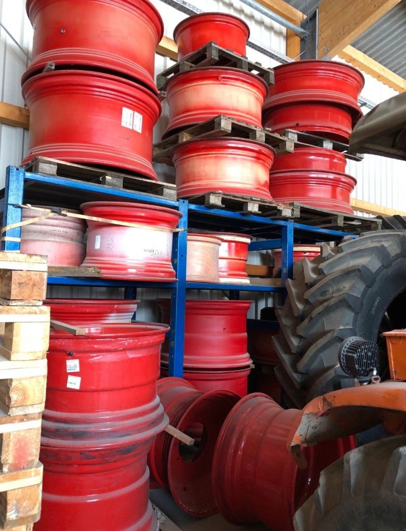Sonstige Räder & Reifen & Felgen des Typs Fendt Felgen verschiedene Größen, Vorführmaschine in Bad Oldesloe (Bild 1)